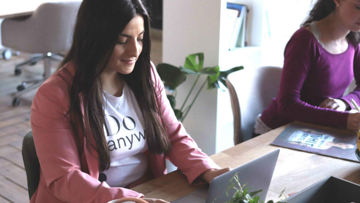 woman on laptop